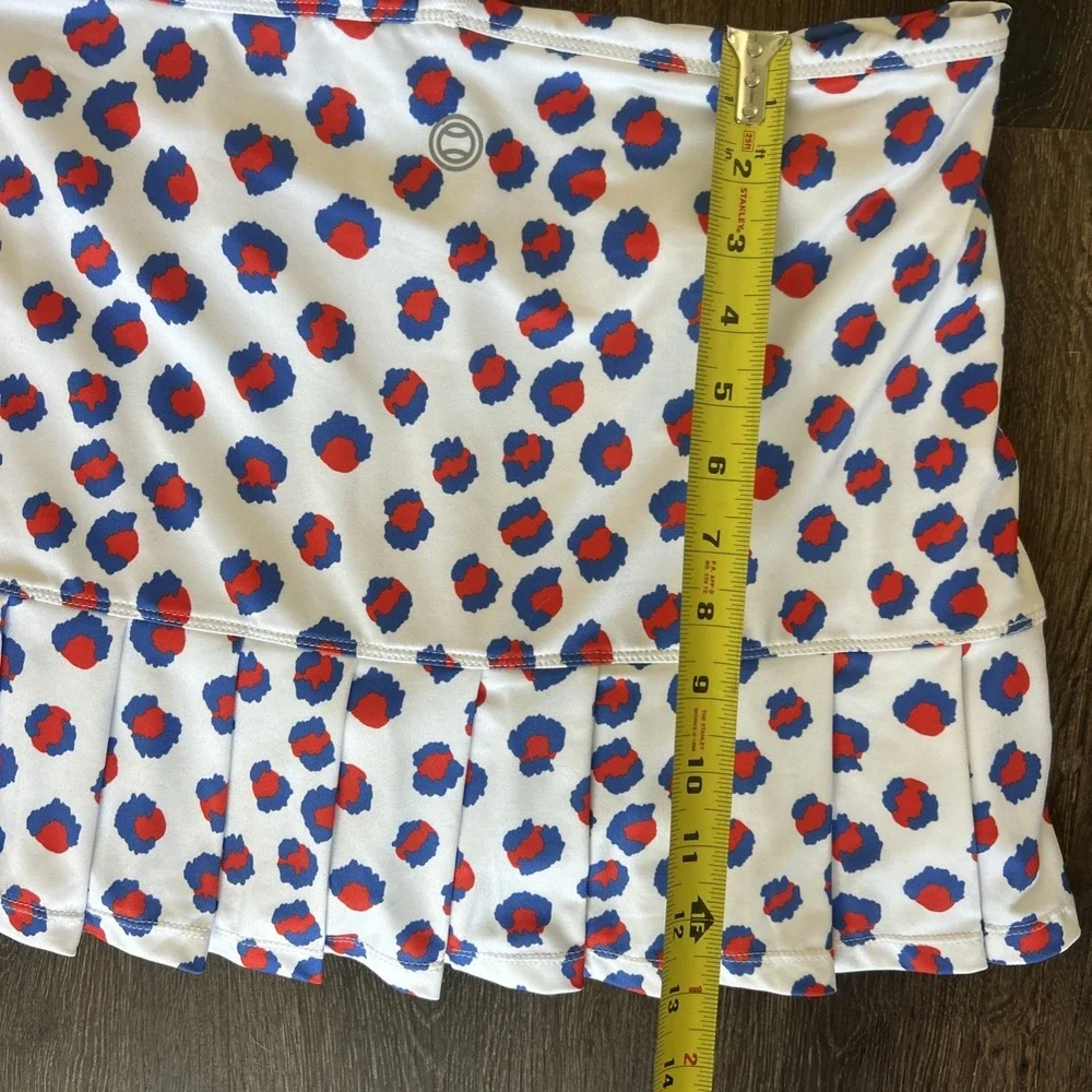 40 Lime Women's M Leopard Tennis Skort Pickelball Preppy $74 NEW TAGS Pleated - Picture 8 of 8